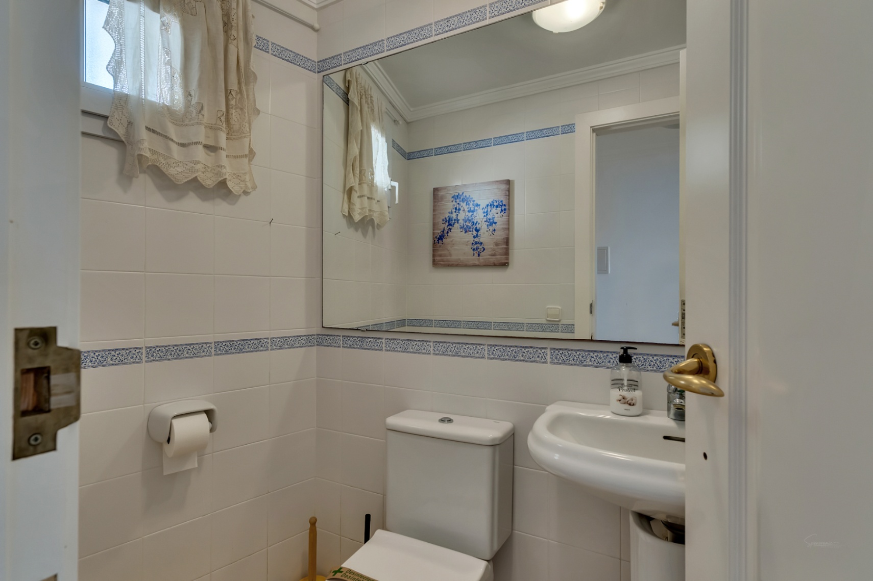 Dúplex exclusivo de 3 dormitorios en primera línea de playa en Moraira