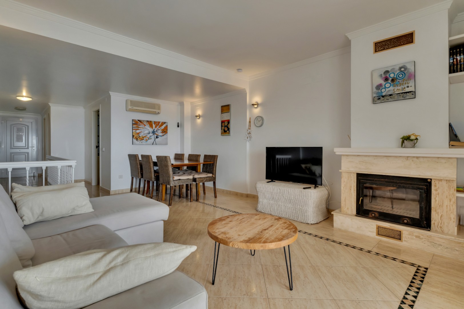 Dúplex exclusivo de 3 dormitorios en primera línea de playa en Moraira