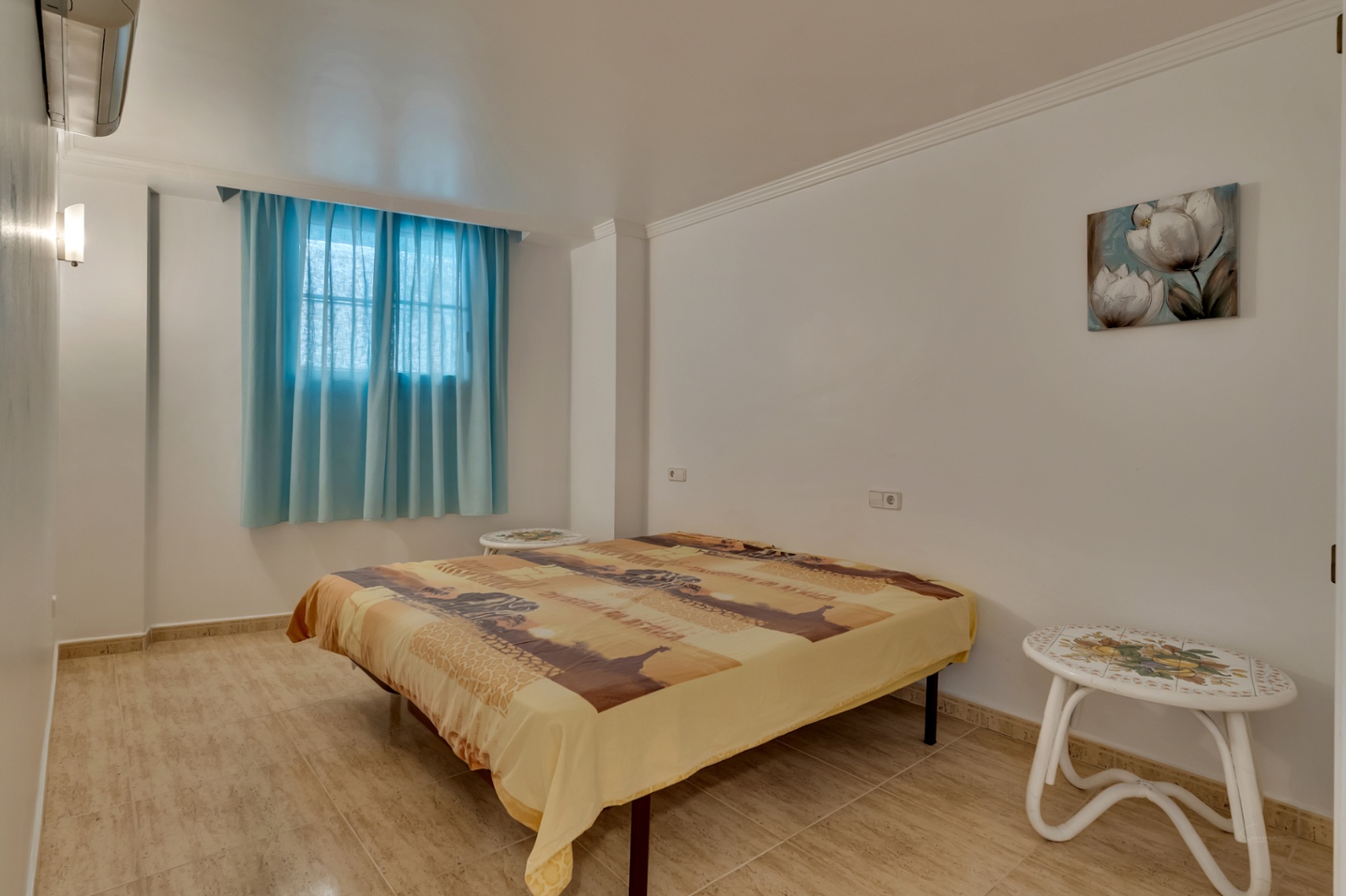 Dúplex exclusivo de 3 dormitorios en primera línea de playa en Moraira